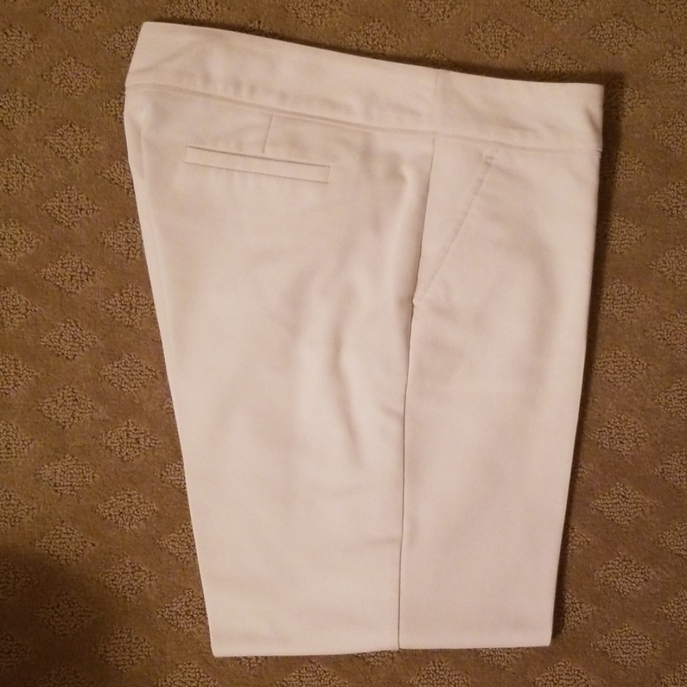 *SOLD OUT* Apt. 9 Capri Torie Style